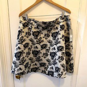 Apt 9 Silver and Black floral metallic mini skirt